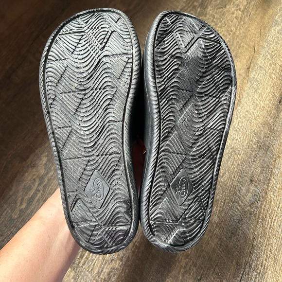 Chaco Chillos Slide, Kids 5 or woman’s 7 - Picture 4 of 5